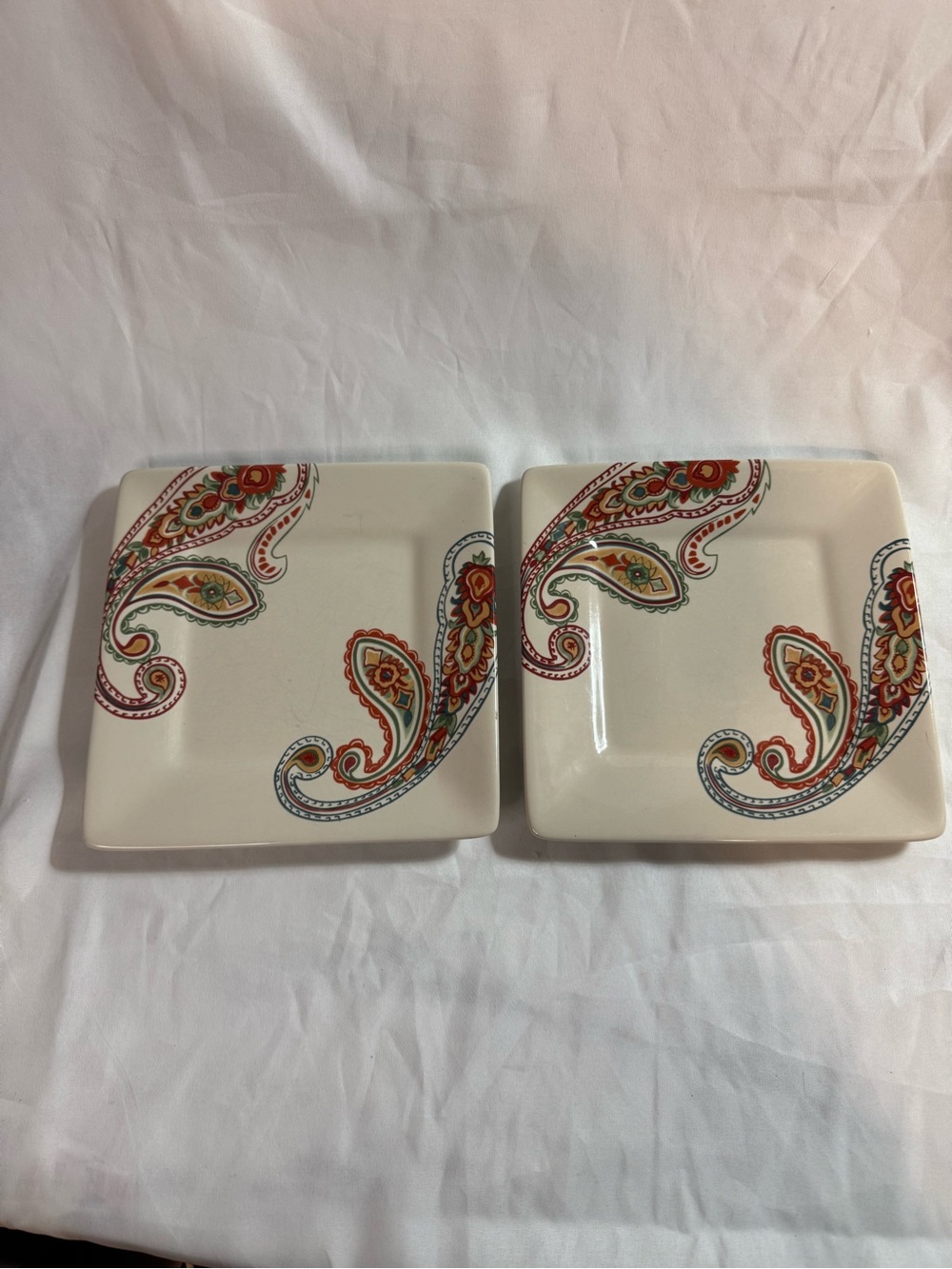Set of 2 Tabletops Gallery Multi Paisley 8” Square Dinner Plates Hand Painted